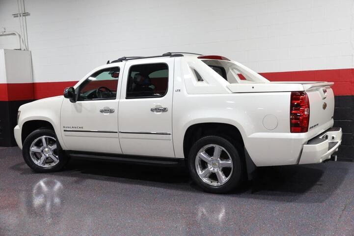 2011 Chevrolet Avalanche LTZ 4WD 4dr Truck Chicago IL