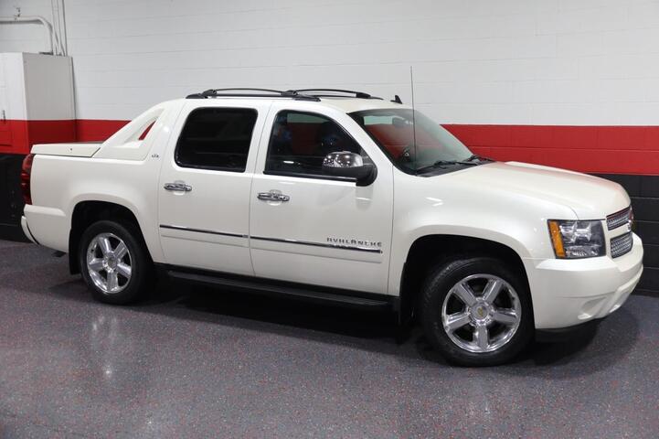 2011 Chevrolet Avalanche LTZ 4WD 4dr Truck Chicago IL