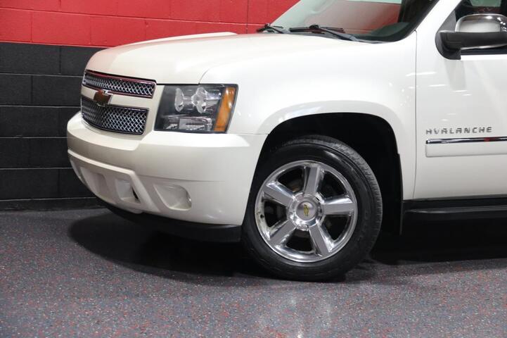 2011 Chevrolet Avalanche LTZ 4WD 4dr Truck Chicago IL