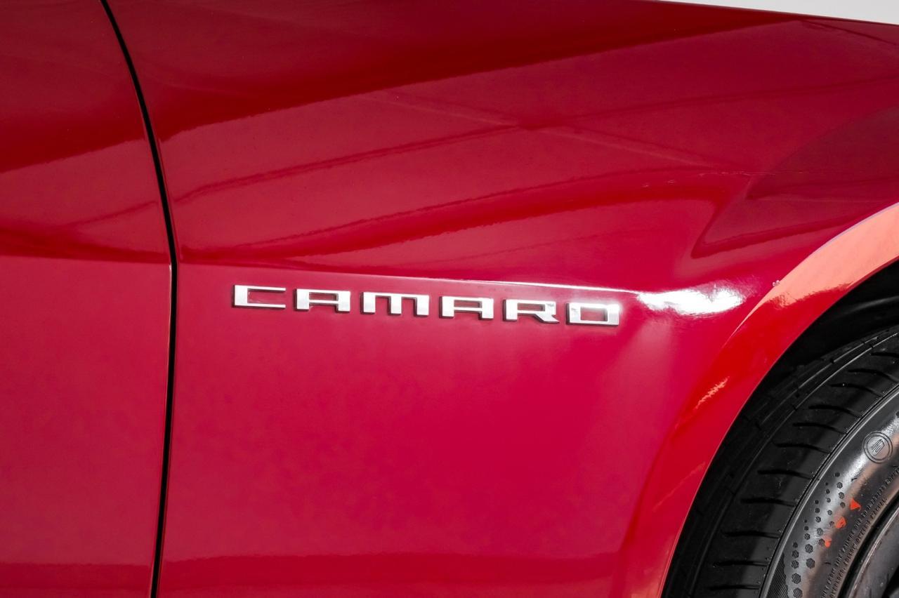 2011 Chevrolet Camaro 2LT AUTOMATIC RS PKG HEADUP DISPLAY SUNROOF LEATHER HEATED SEATS Carrollton TX