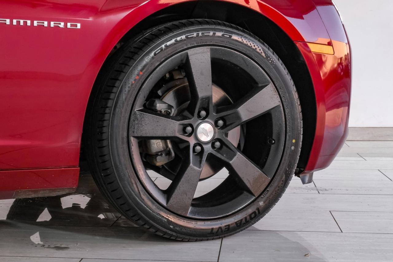 2011 Chevrolet Camaro 2LT AUTOMATIC RS PKG HEADUP DISPLAY SUNROOF LEATHER HEATED SEATS Carrollton TX