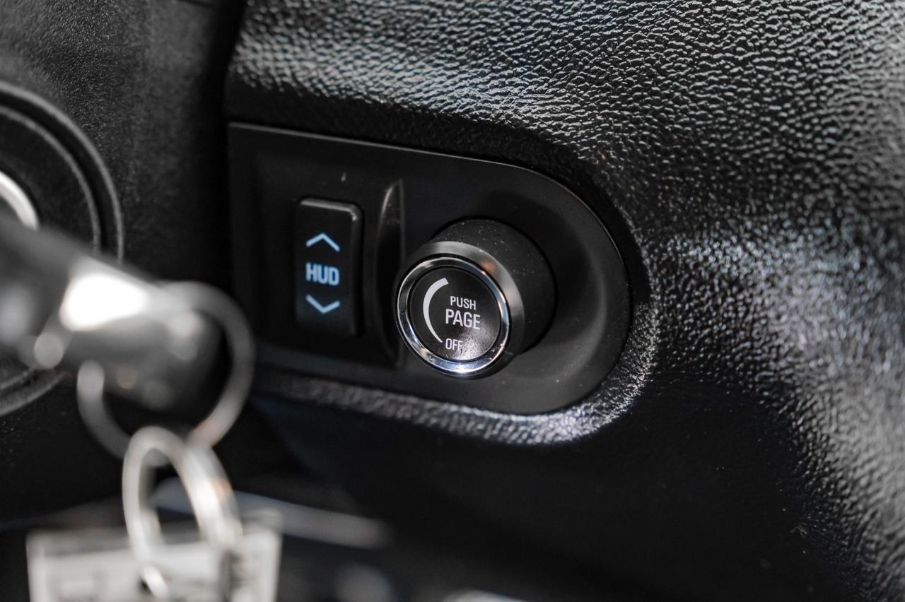 2011 Chevrolet Camaro 2LT AUTOMATIC RS PKG HEADUP DISPLAY SUNROOF LEATHER HEATED SEATS Carrollton TX