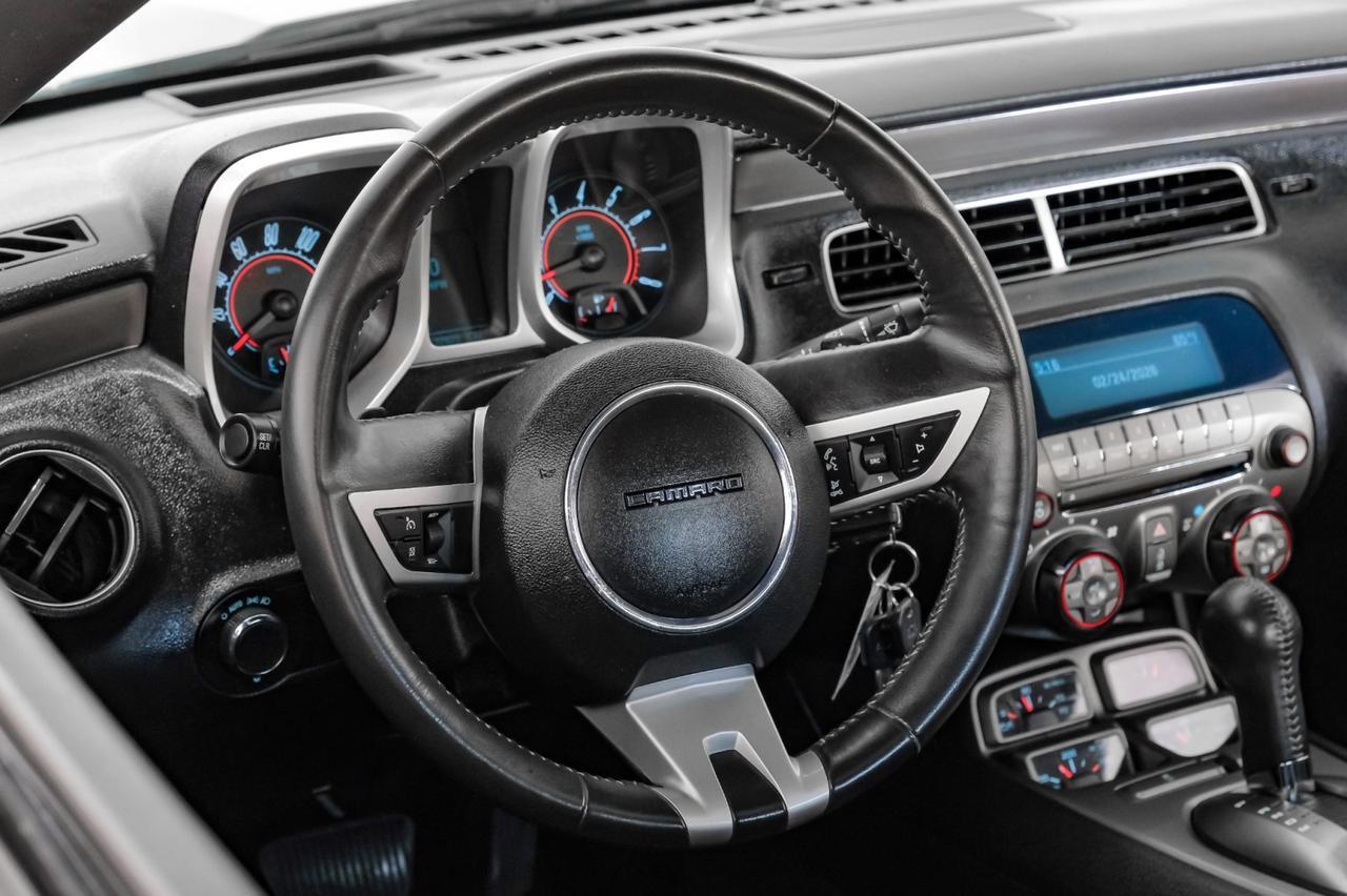 2011 Chevrolet Camaro 2LT AUTOMATIC RS PKG HEADUP DISPLAY SUNROOF LEATHER HEATED SEATS Carrollton TX