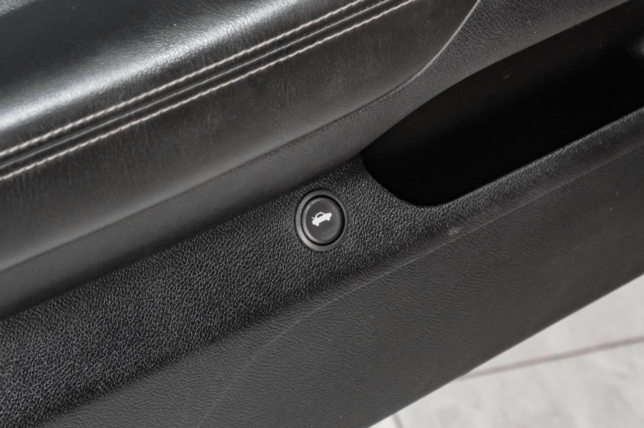 2011 Chevrolet Camaro 2LT AUTOMATIC RS PKG HEADUP DISPLAY SUNROOF LEATHER HEATED SEATS Carrollton TX