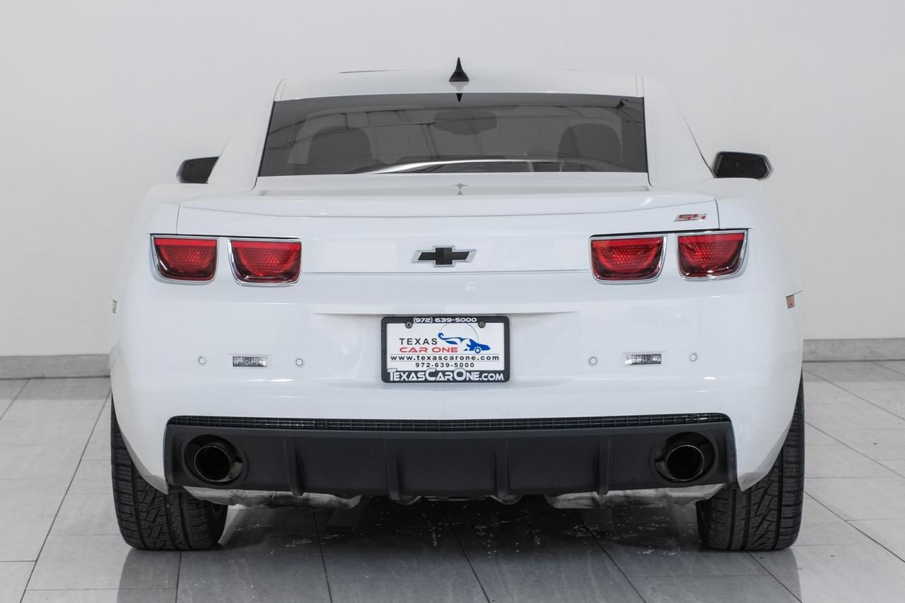 2011 Chevrolet Camaro 2SS AUTOMATIC HEADUP DISPLAY SUNROOF LEATHER HEATED SEATS BLUETOOTH BOSTON ACOUSTICS Carrollton TX