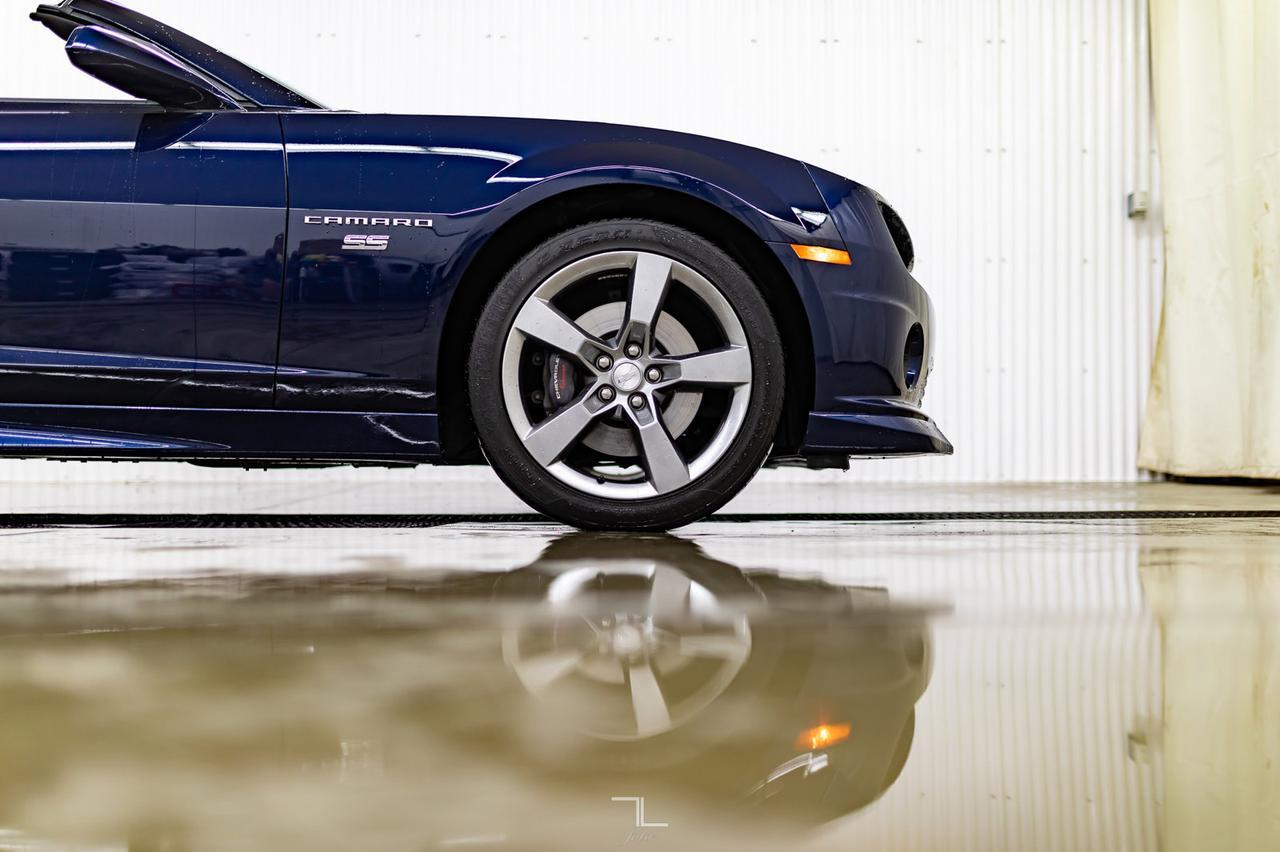 2011 Chevrolet Camaro 2SS Convertible Manual Leather HUD Red Deer AB