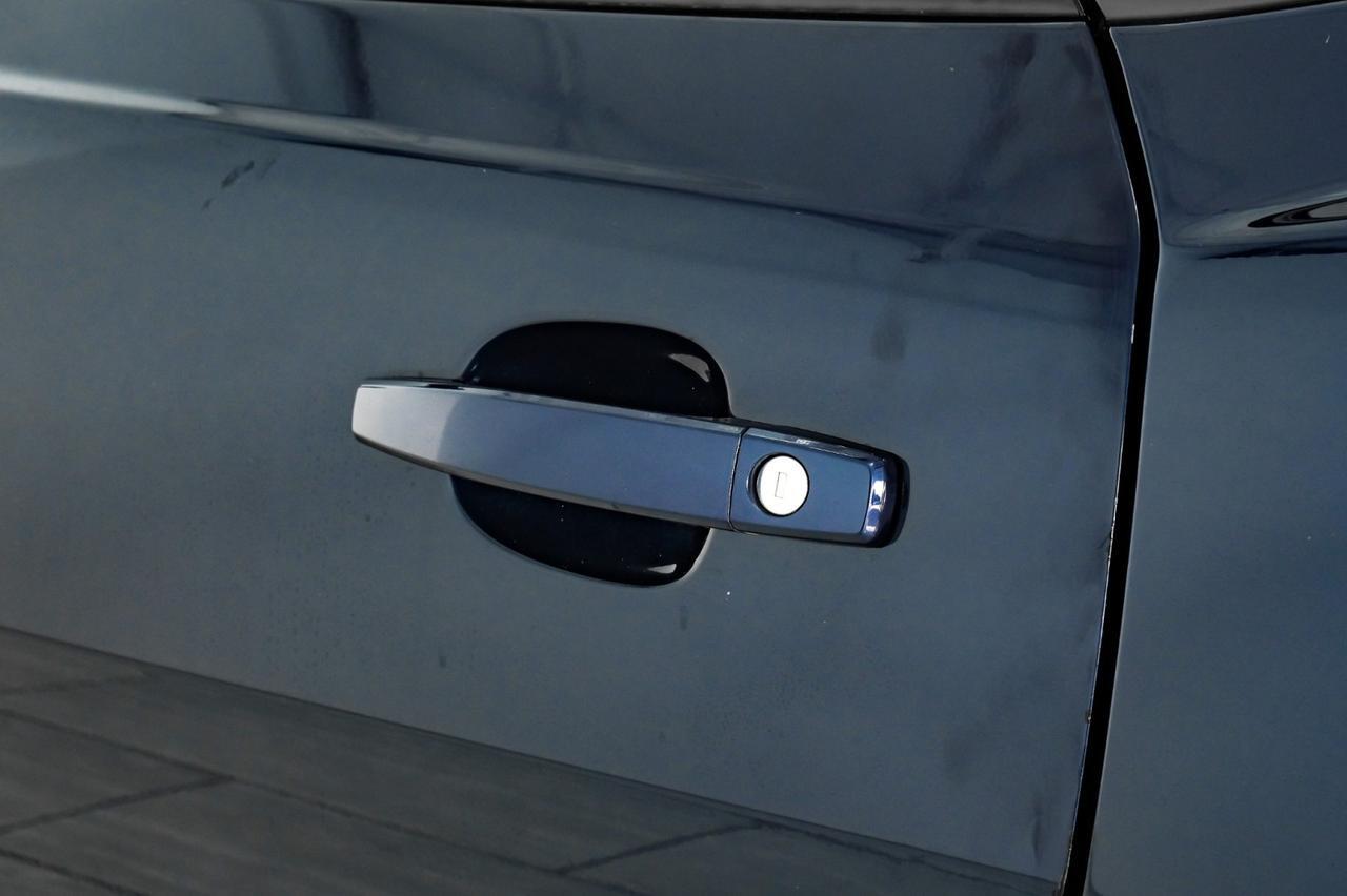 2011 Chevrolet Camaro 2SS RS PKG HEADUP DISPLAY LEATHER HEATED SEATS REAR PARKING SENS Carrollton TX