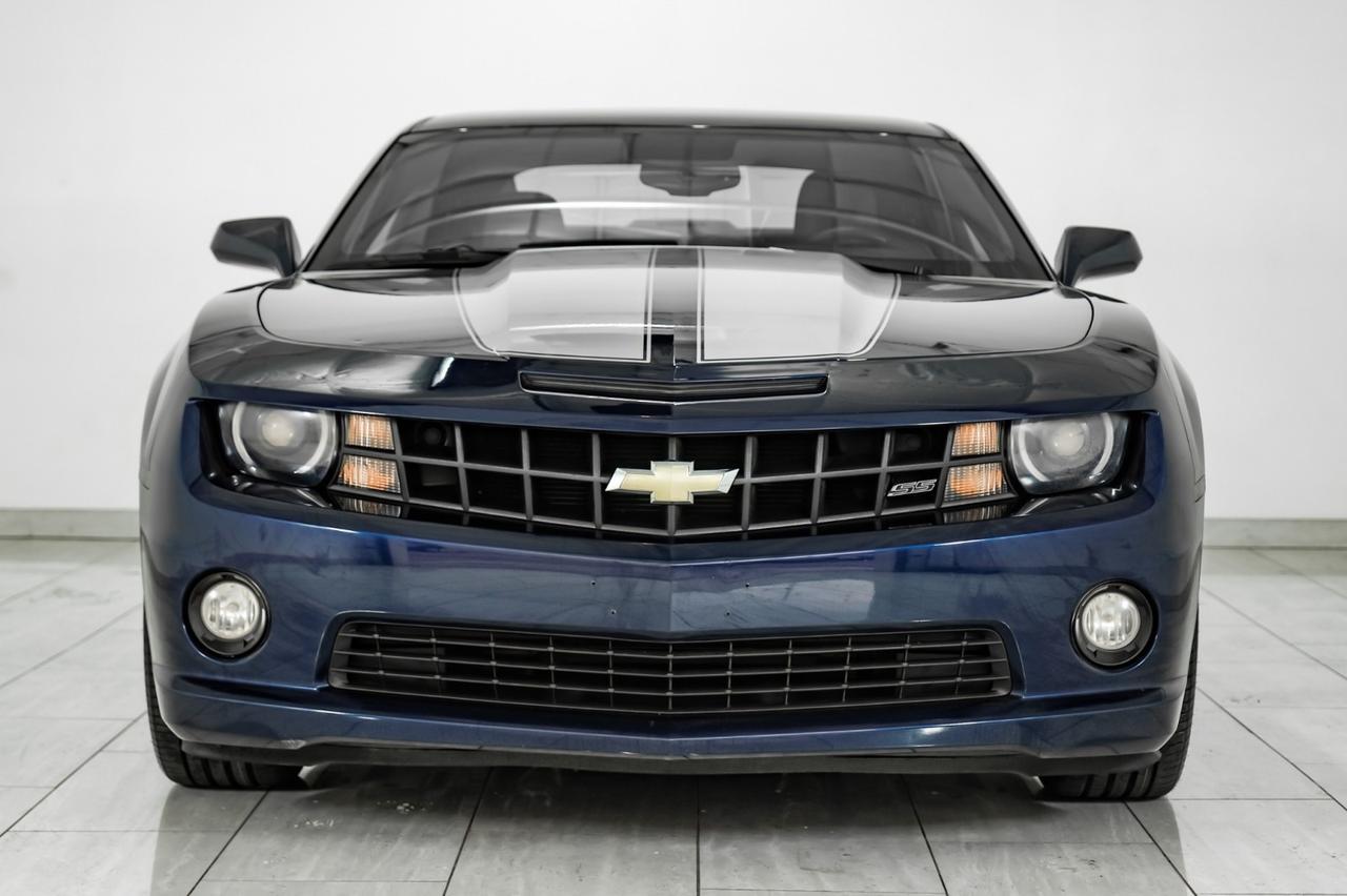 2011 Chevrolet Camaro 2SS RS PKG HEADUP DISPLAY LEATHER HEATED SEATS REAR PARKING SENS