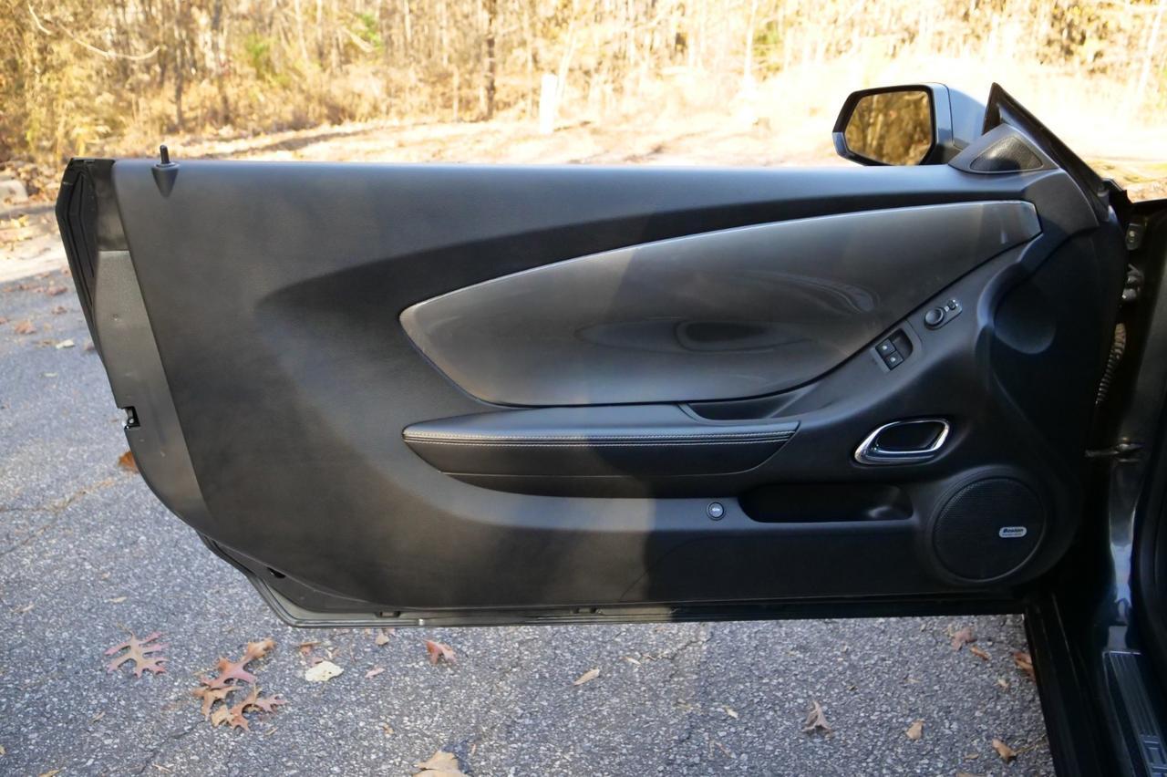 2011 Chevrolet Camaro 2SS / RS Package / 6.2L V8 / Heated Seats / Sunroof! Lincolnton NC