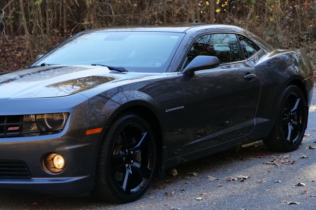 2011 Chevrolet Camaro 2SS / RS Package / 6.2L V8 / Heated Seats / Sunroof! Lincolnton NC