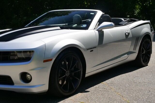 2011 Chevrolet Camaro Convertible 2SS / RS Package / 6.2L V8! High Point NC