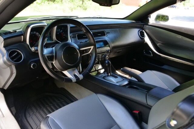 2011 Chevrolet Camaro Convertible 2SS / RS Package / 6.2L V8! High Point NC