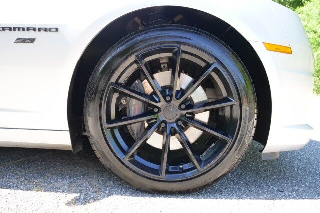 2011 Chevrolet Camaro Convertible 2SS / RS Package / 6.2L V8! High Point NC