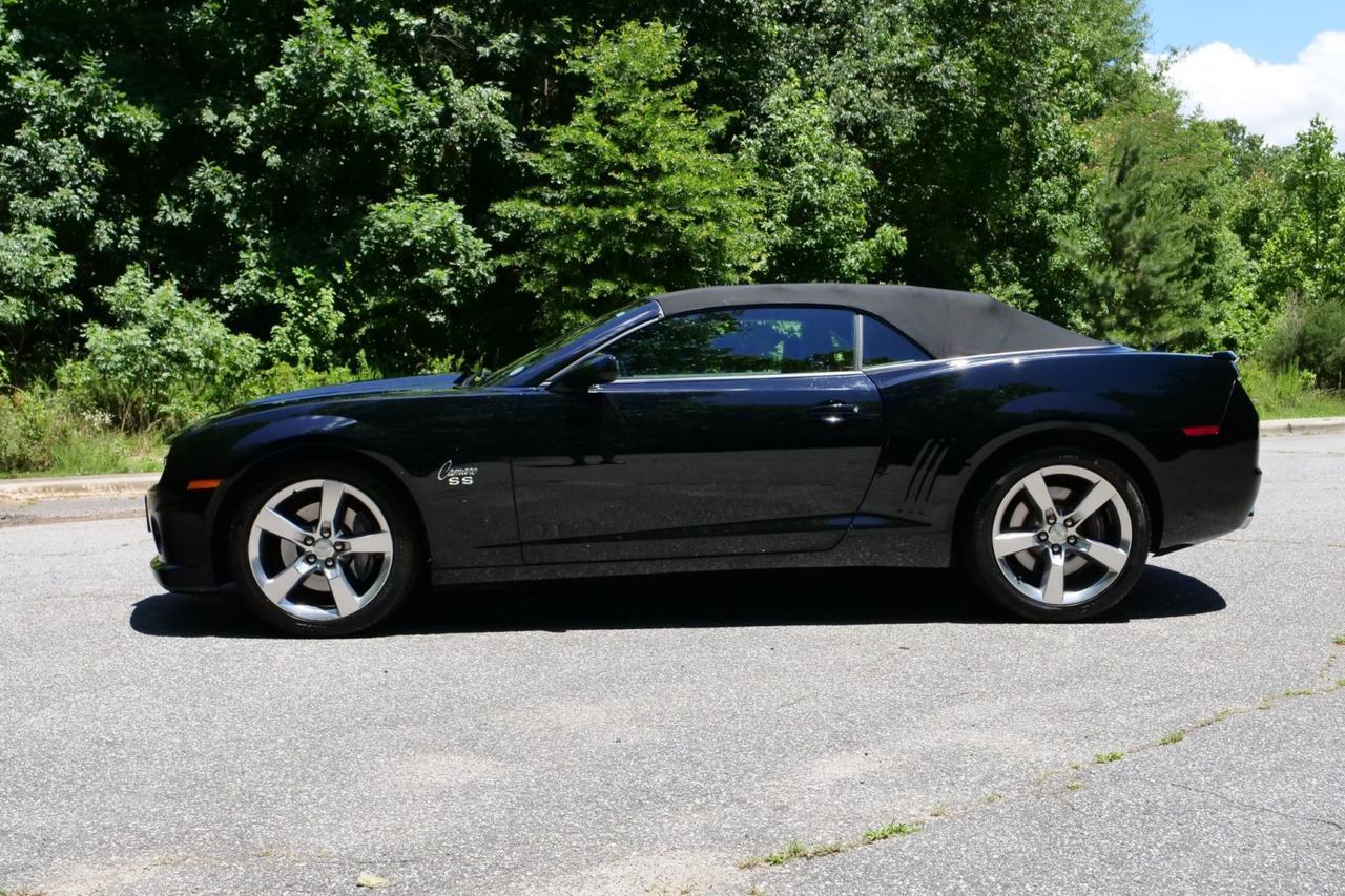 2011 Chevrolet Camaro Convertible 2SS / RS Package / LOW MILES! High Point NC
