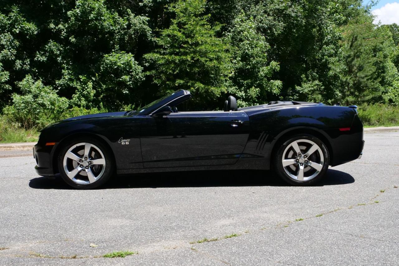 2011 Chevrolet Camaro Convertible 2SS / RS Package / LOW MILES! High Point NC