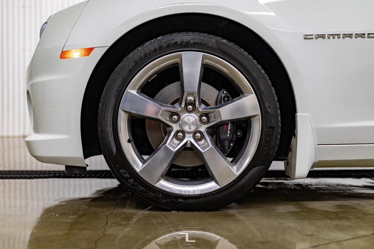 2011 Chevrolet Camaro SS Convertible Manual Leather Red Deer AB