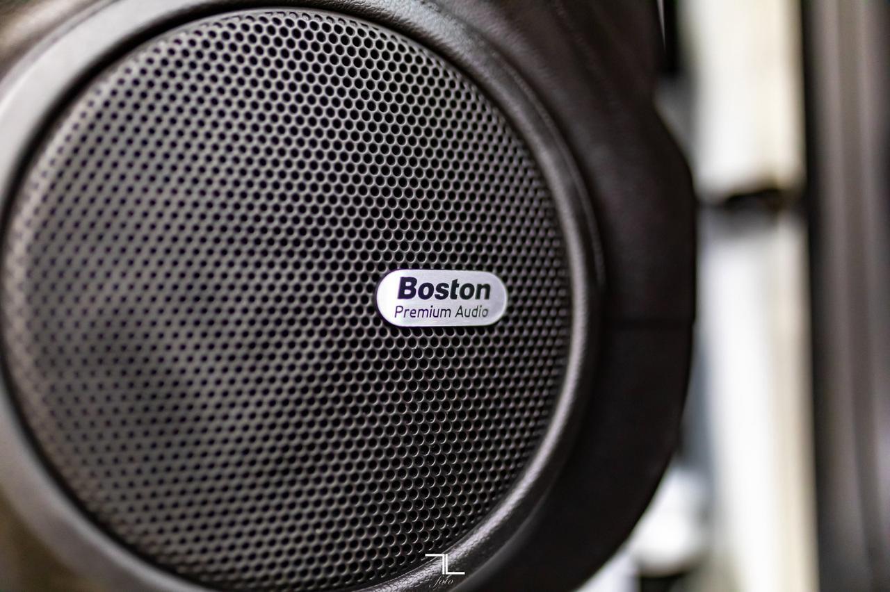 2011 Chevrolet Camaro SS Convertible Manual Leather Red Deer AB