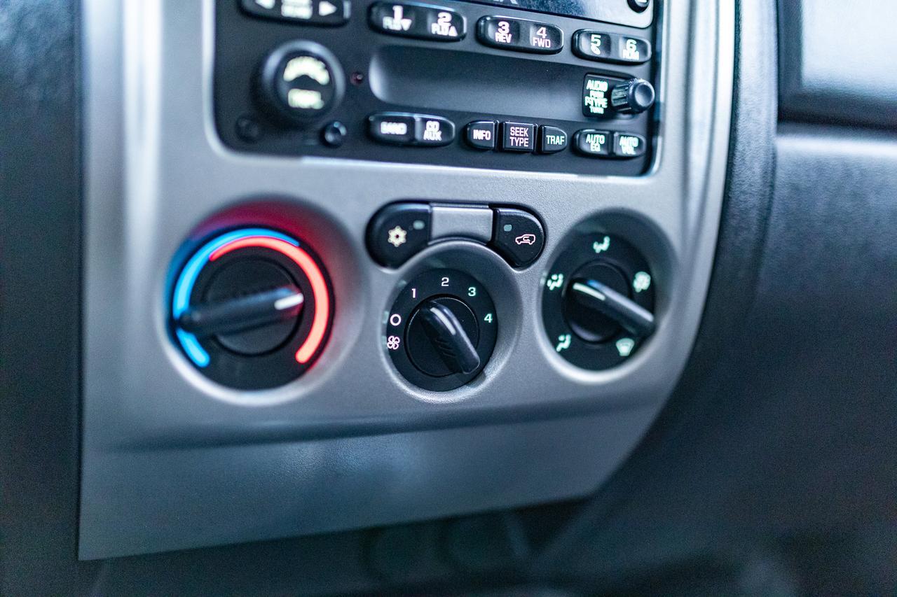 2011 Chevrolet Colorado 4x2 Ext Cab LT Red Deer AB