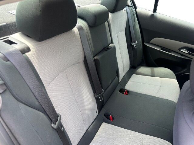 2011 Chevrolet Cruze LS Cleveland OH