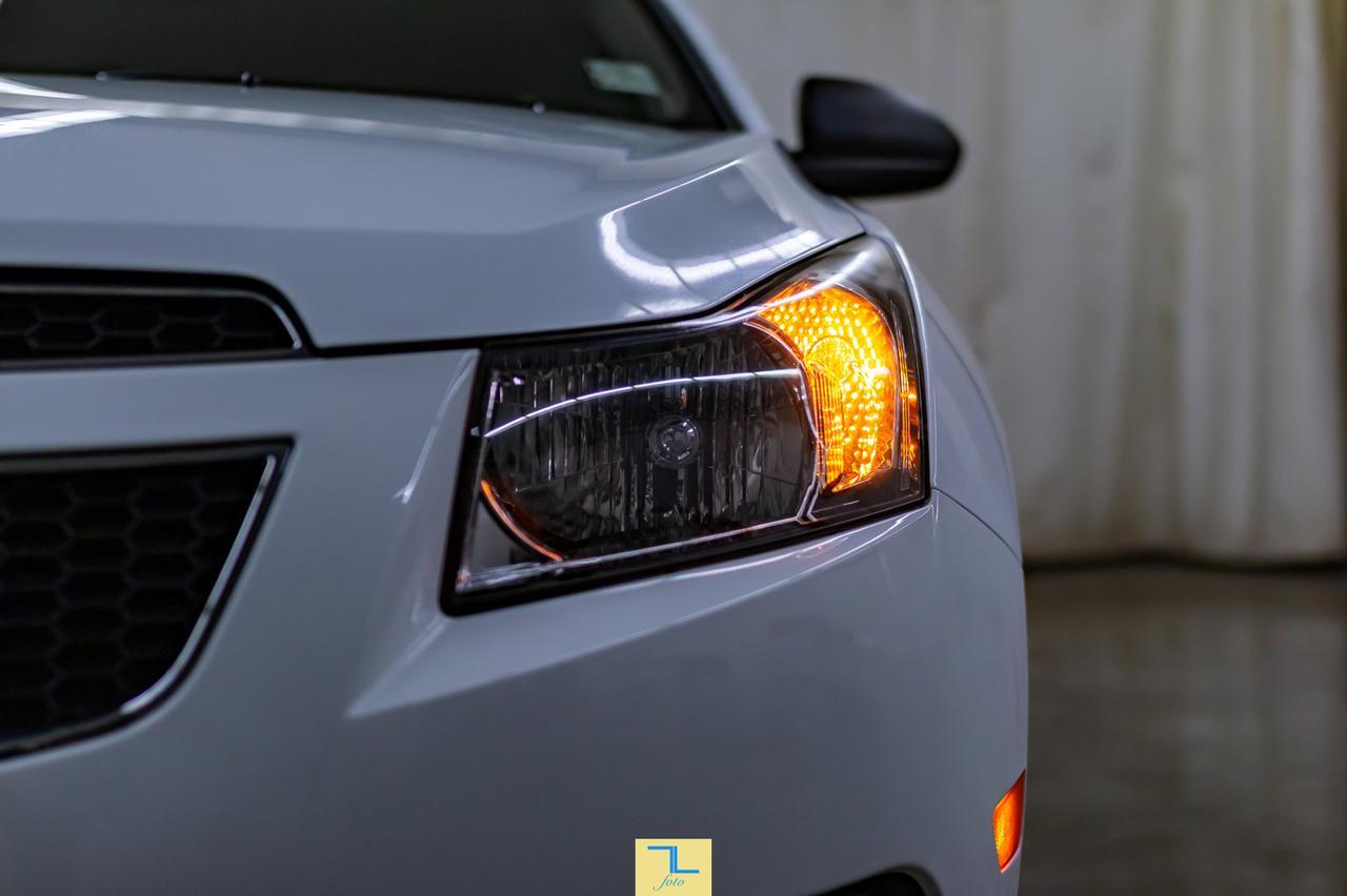 2011 Chevrolet Cruze LS Red Deer AB