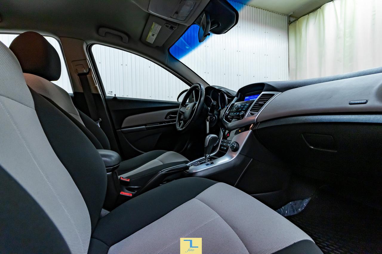 2011 Chevrolet Cruze LS Red Deer AB