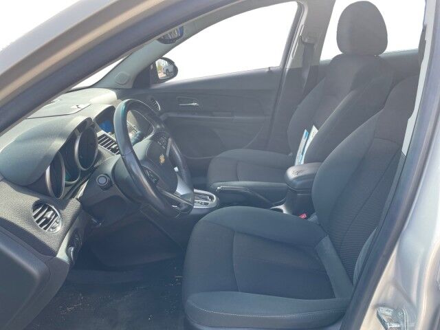 2011 Chevrolet Cruze LT w/1LT Cleveland OH