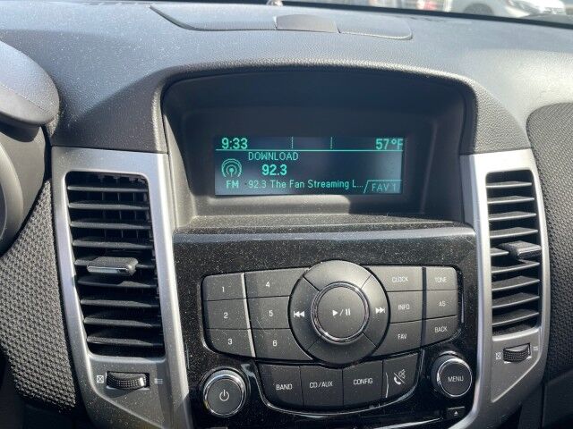 2011 Chevrolet Cruze LT w/1LT Cleveland OH