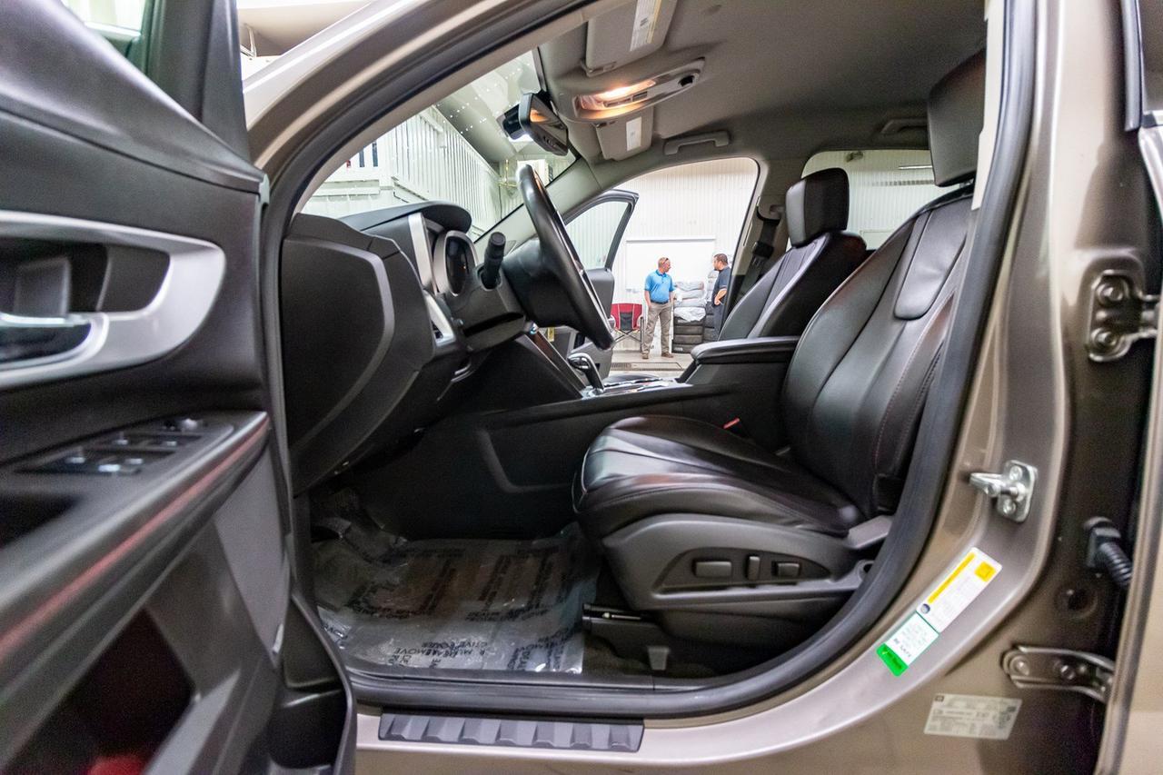 2011 Chevrolet Equinox AWD LT Leather BCam Red Deer AB