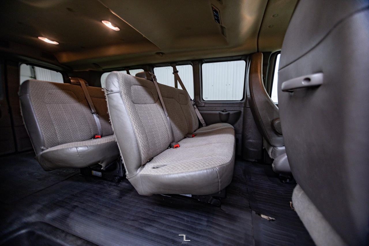 2011 Chevrolet Express G1500 4x4 LS 8 Passenger Red Deer AB