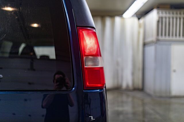 2011 Chevrolet Express G1500 4x4 LS 8 Passenger Red Deer AB