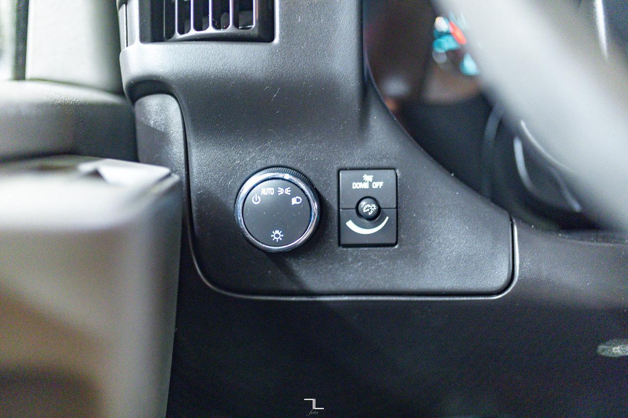 2011 Chevrolet Express G1500 4x4 LS 8 Passenger Red Deer AB