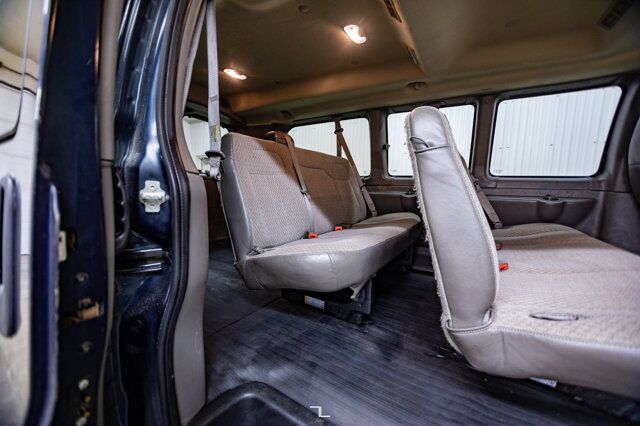 2011 Chevrolet Express G1500 4x4 LS 8 Passenger Red Deer AB