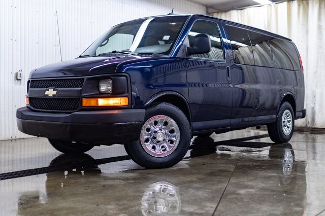 2011 Chevrolet Express G1500 4x4 LS 8 Passenger Red Deer AB