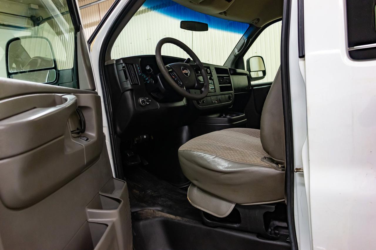 2011 Chevrolet Express G1500 AWD LS 8 Passenger Red Deer AB