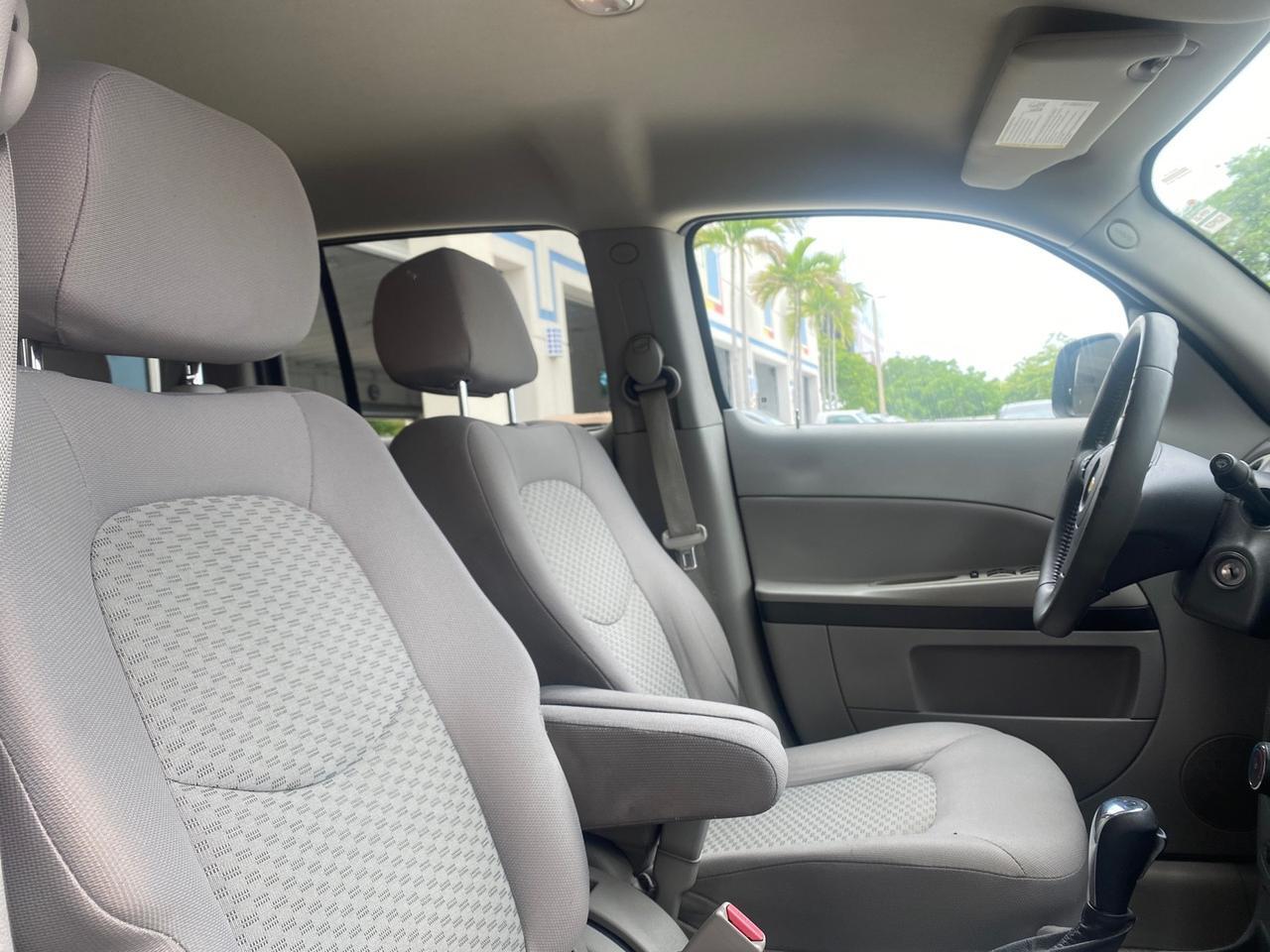 2011 Chevrolet HHR LT LOW MILES 74,617 Pompano Beach FL