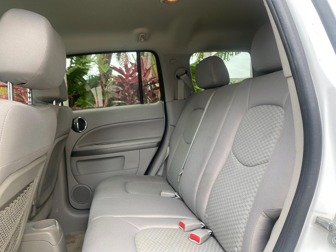 2011 Chevrolet HHR LT LOW MILES 74,617 Pompano Beach FL