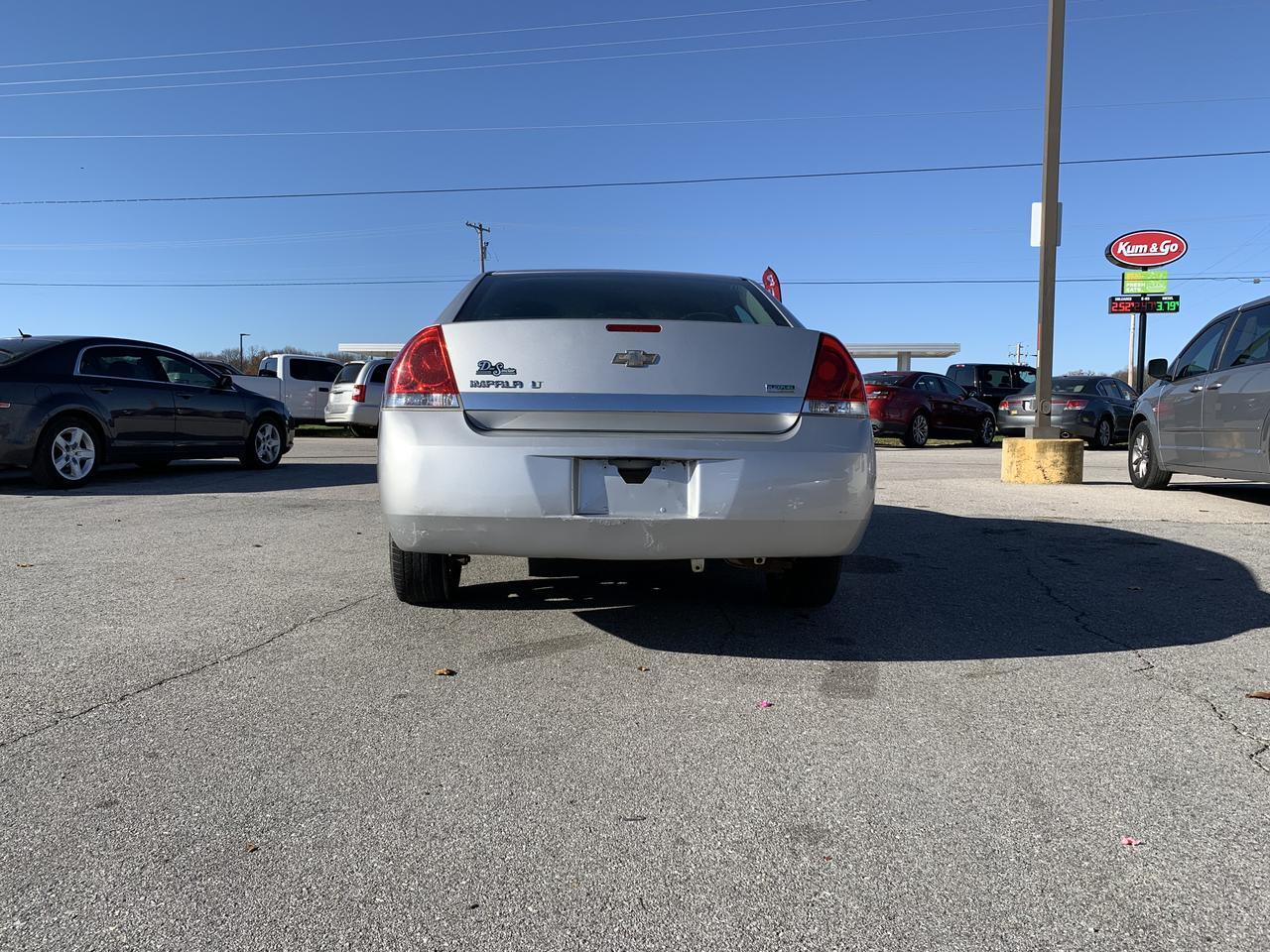 2011 Chevrolet Impala LT Sedan 4D Aurora MO