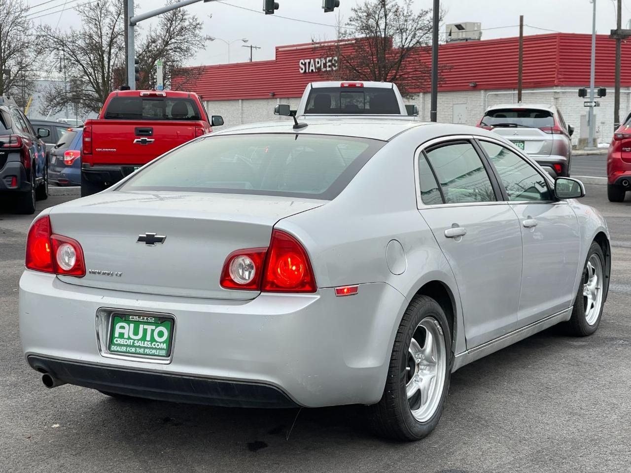 2011 Chevrolet Malibu 2LT