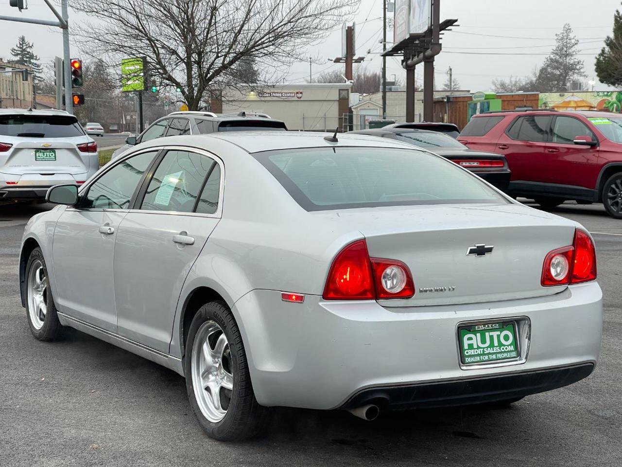 2011 Chevrolet Malibu 2LT