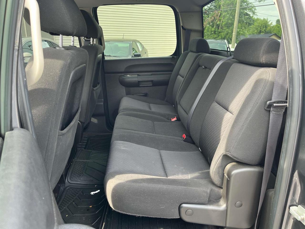 2011 Chevrolet Silverado 1500 4WD Crew Cab 143.5 LT Indianapolis IN