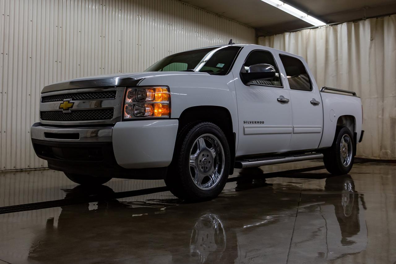 2011 Chevrolet Silverado 1500 4x4 Crew Cab LS Cheyenne Red Deer AB