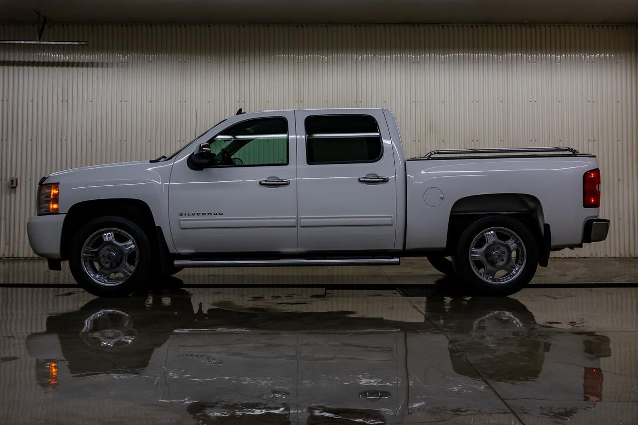 2011 Chevrolet Silverado 1500 4x4 Crew Cab LS Cheyenne Red Deer AB