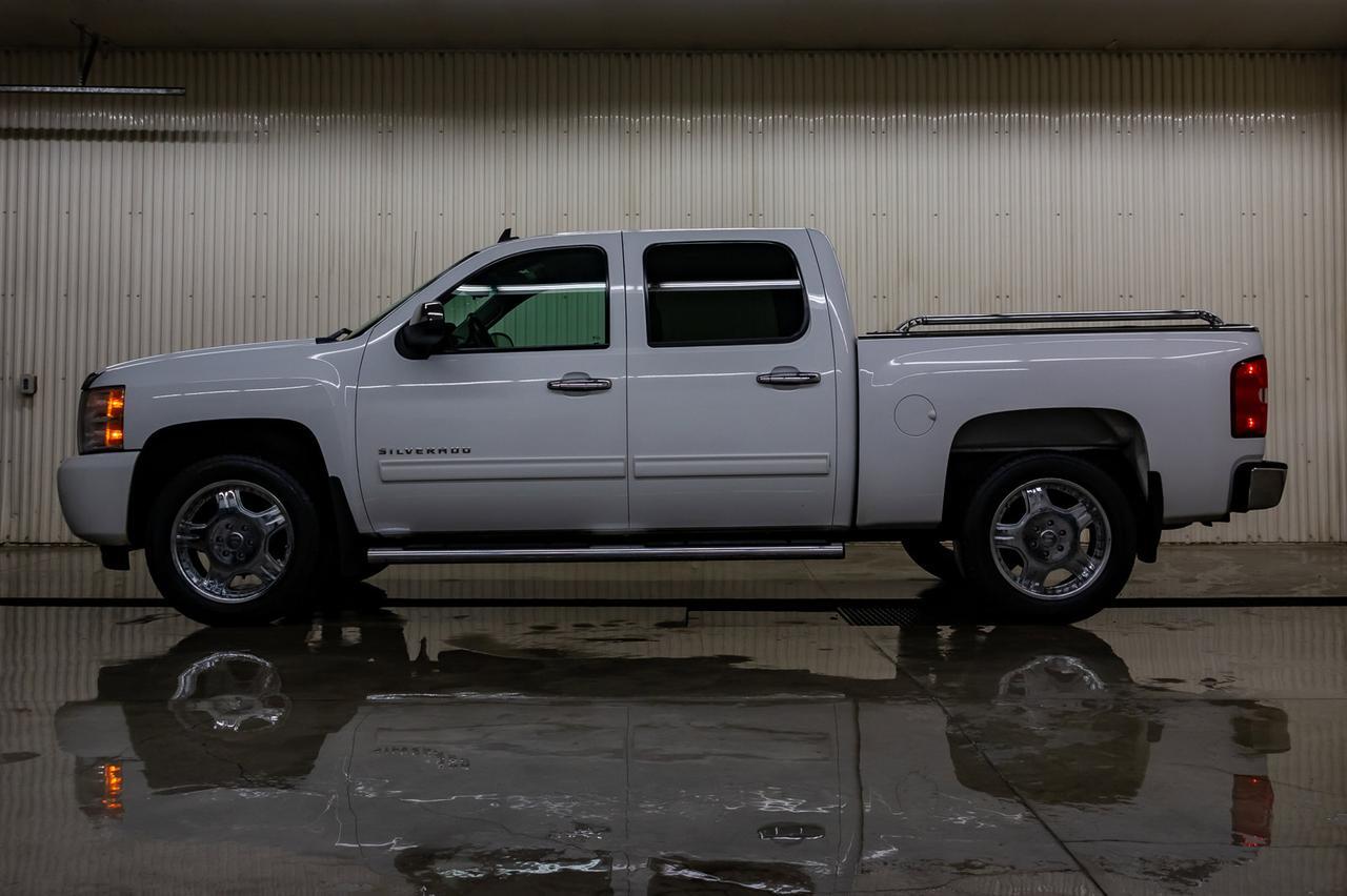 2011 Chevrolet Silverado 1500 4x4 Crew Cab LS Cheyenne Red Deer AB