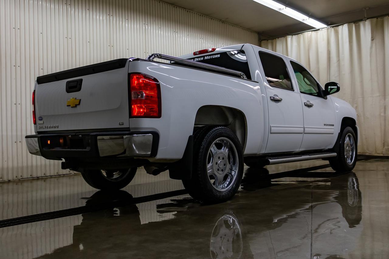 2011 Chevrolet Silverado 1500 4x4 Crew Cab LS Cheyenne Red Deer AB