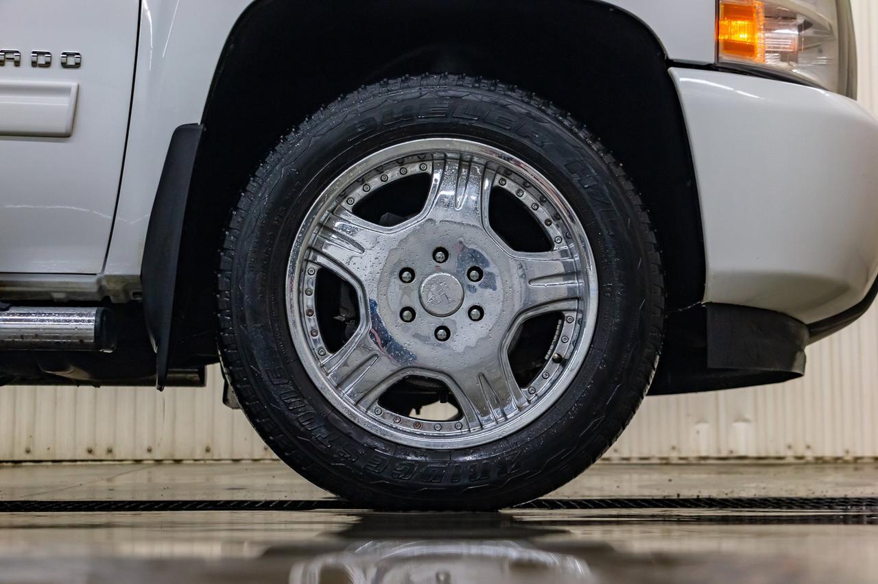 2011 Chevrolet Silverado 1500 4x4 Crew Cab LS Cheyenne Red Deer AB