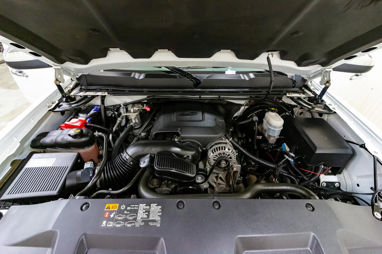 2011 Chevrolet Silverado 1500 4x4 Crew Cab LS Cheyenne Red Deer AB