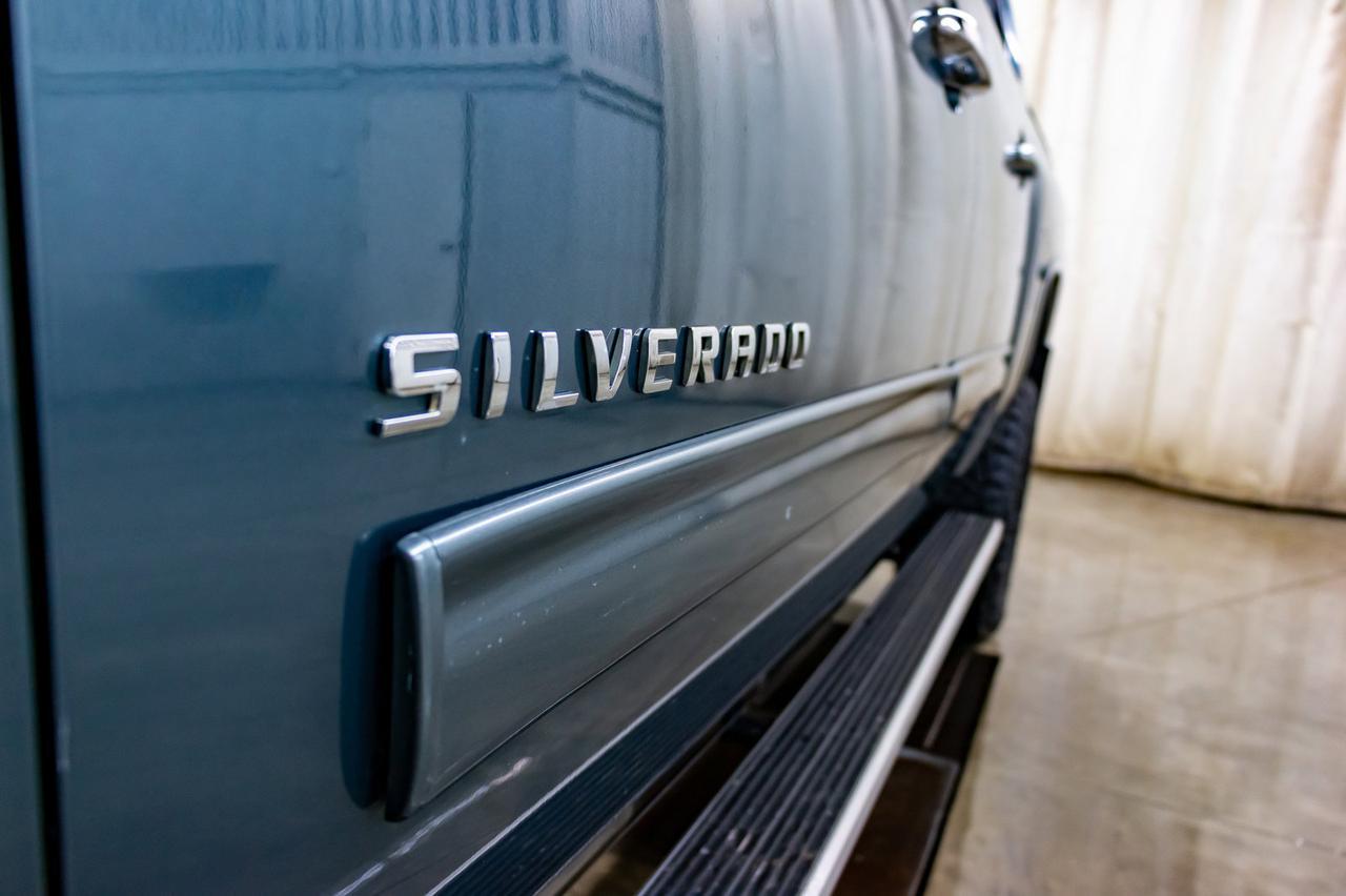 2011 Chevrolet Silverado 1500 4x4 Crew Cab LT 6&quot; Lift Kit Red Deer AB