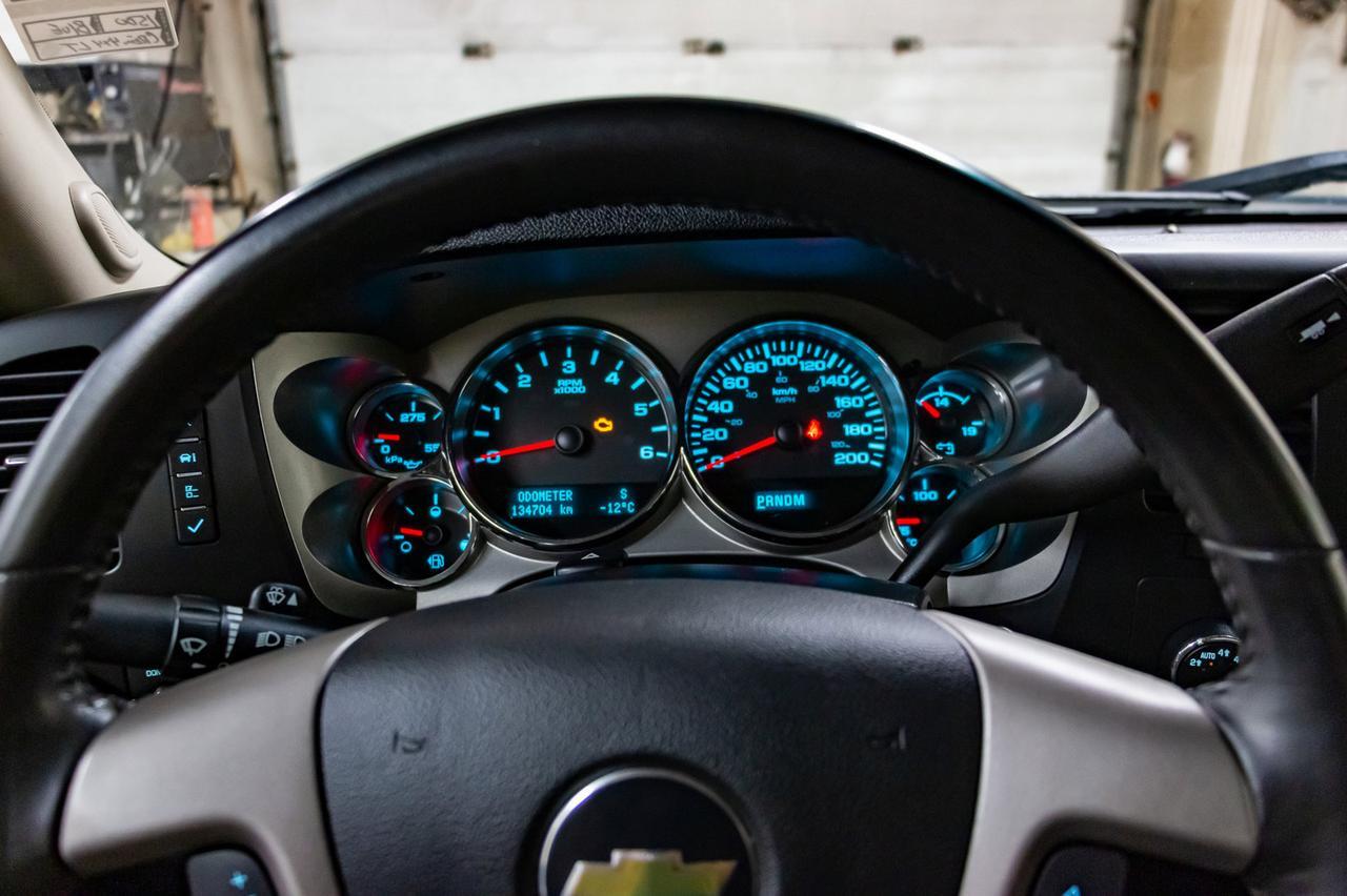 2011 Chevrolet Silverado 1500 4x4 Crew Cab LT 6&quot; Lift Kit Red Deer AB