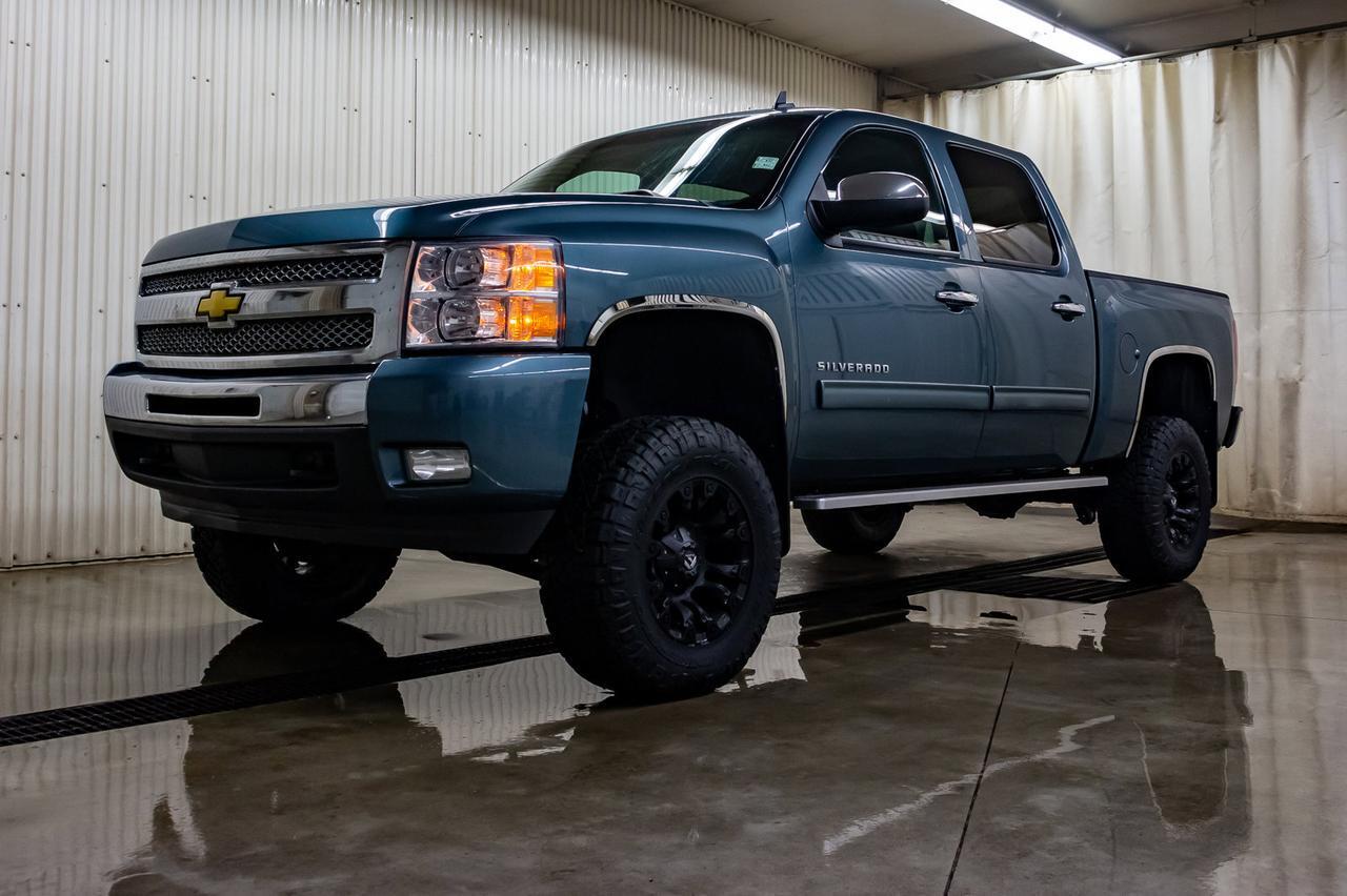 2011 Chevrolet Silverado 1500 4x4 Crew Cab LT 6&quot; Lift Kit Red Deer AB