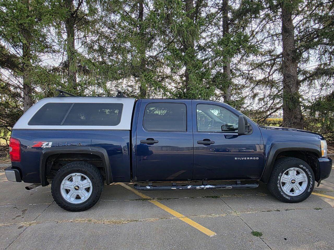 2011 Chevrolet Silverado 1500 LT photo 7